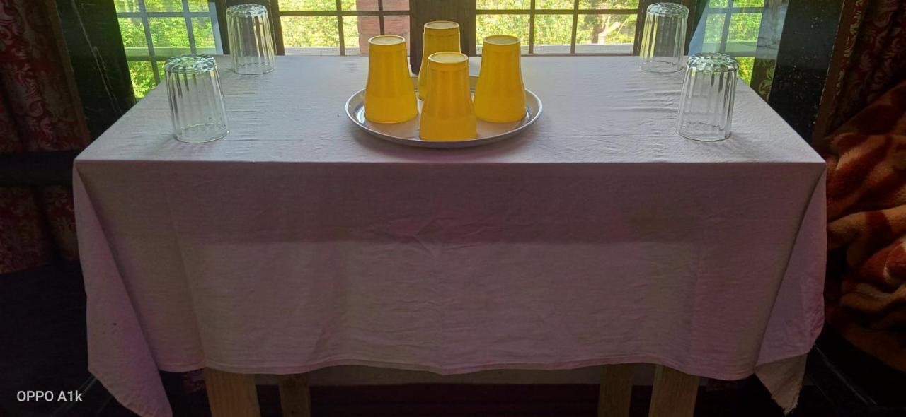 Evergreen Home Stay 阿尔莫拉 外观 照片