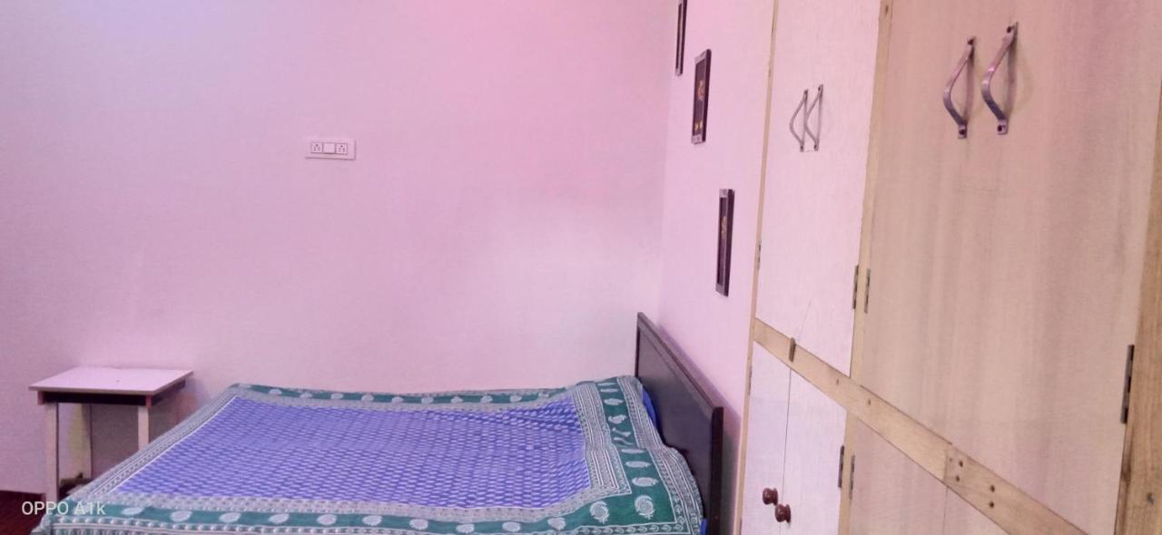 Evergreen Home Stay 阿尔莫拉 外观 照片