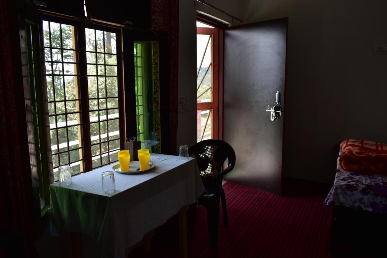 Evergreen Home Stay 阿尔莫拉 外观 照片
