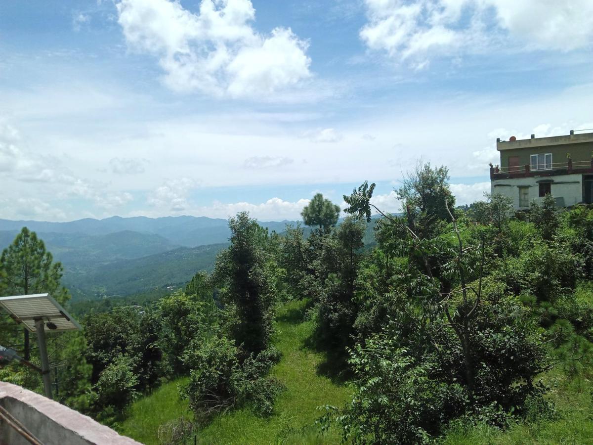 Evergreen Home Stay 阿尔莫拉 外观 照片