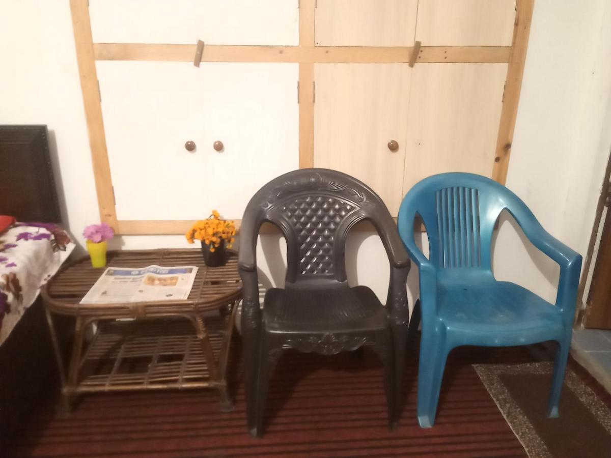 Evergreen Home Stay 阿尔莫拉 外观 照片